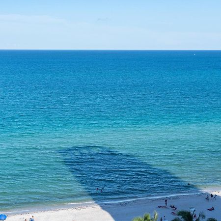 Bluebird Suites Monte Carlo Miami Beach Pokoj fotografie