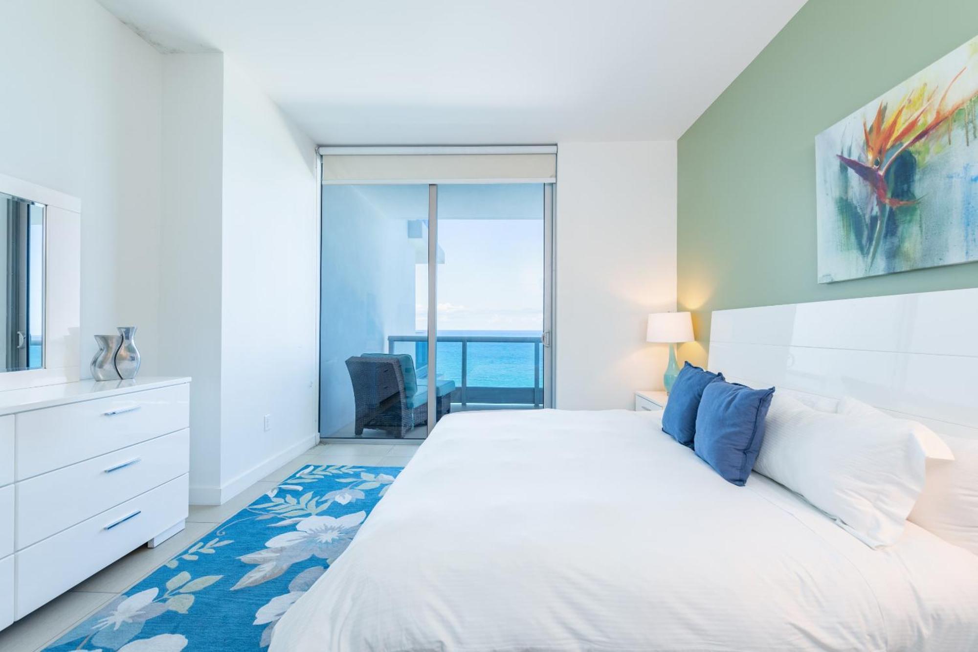 Bluebird Suites Monte Carlo Miami Beach Pokoj fotografie