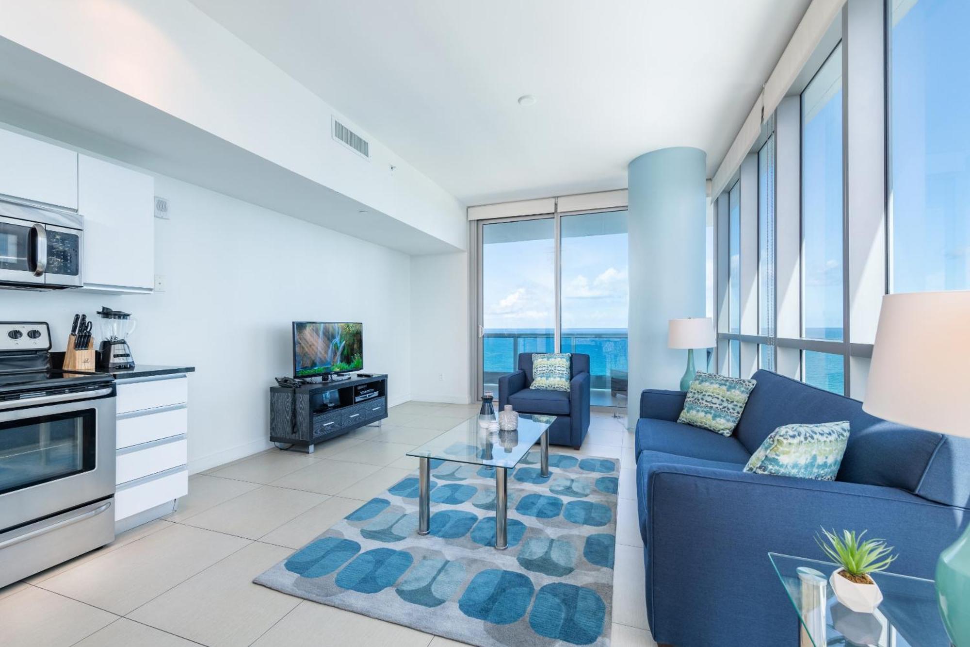 Bluebird Suites Monte Carlo Miami Beach Pokoj fotografie