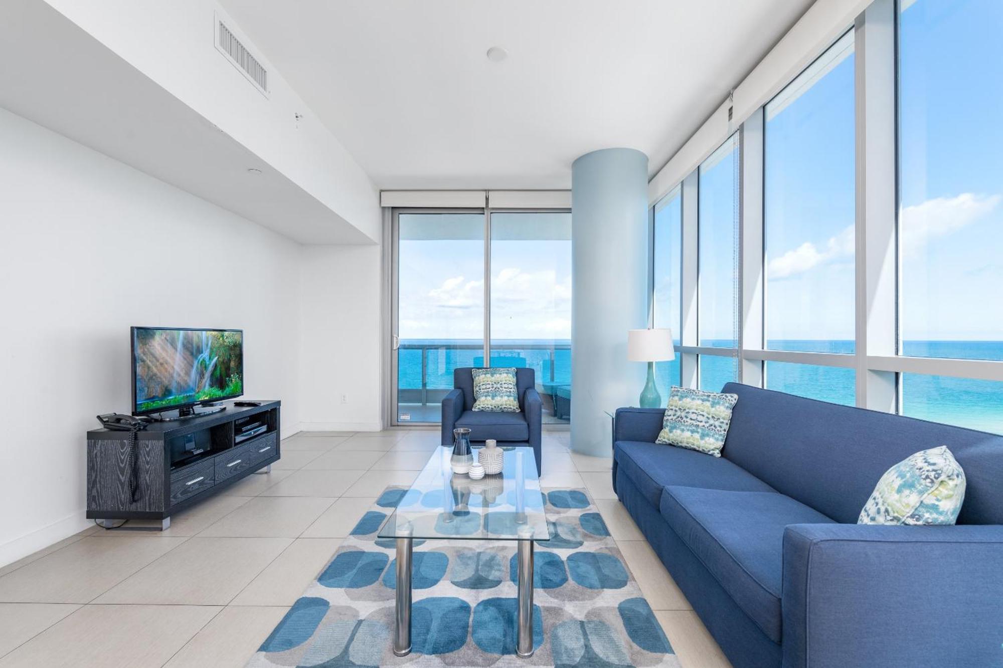 Bluebird Suites Monte Carlo Miami Beach Pokoj fotografie