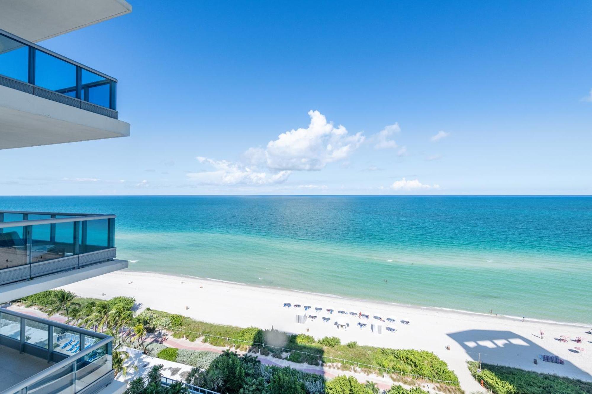 Bluebird Suites Monte Carlo Miami Beach Pokoj fotografie