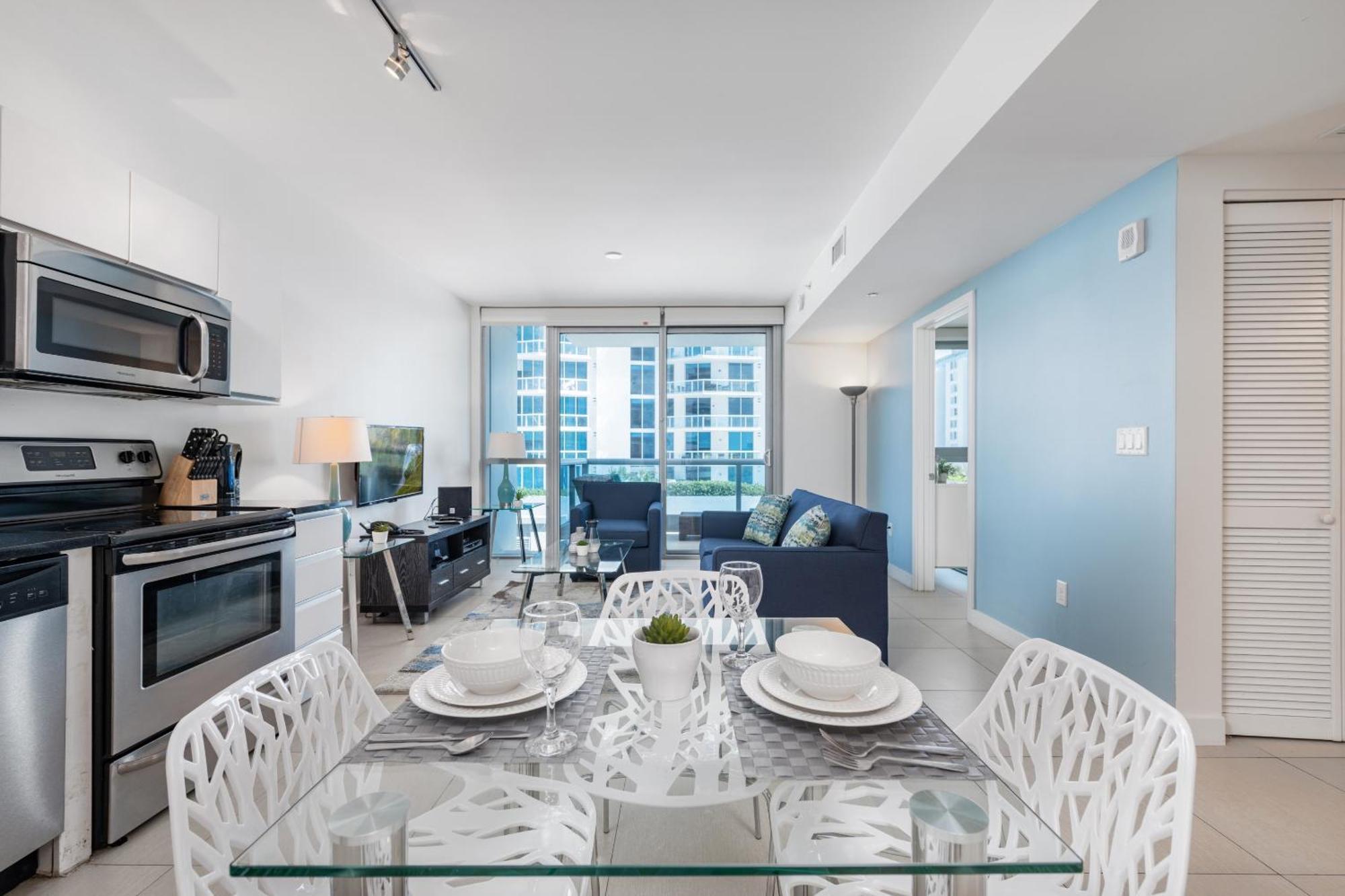 Bluebird Suites Monte Carlo Miami Beach Pokoj fotografie
